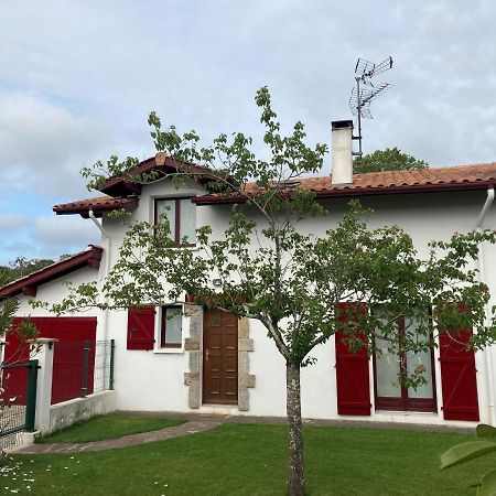 Maison Lore Mendi Elbarron Saint-Pée-sur-Nivelle Exterior foto