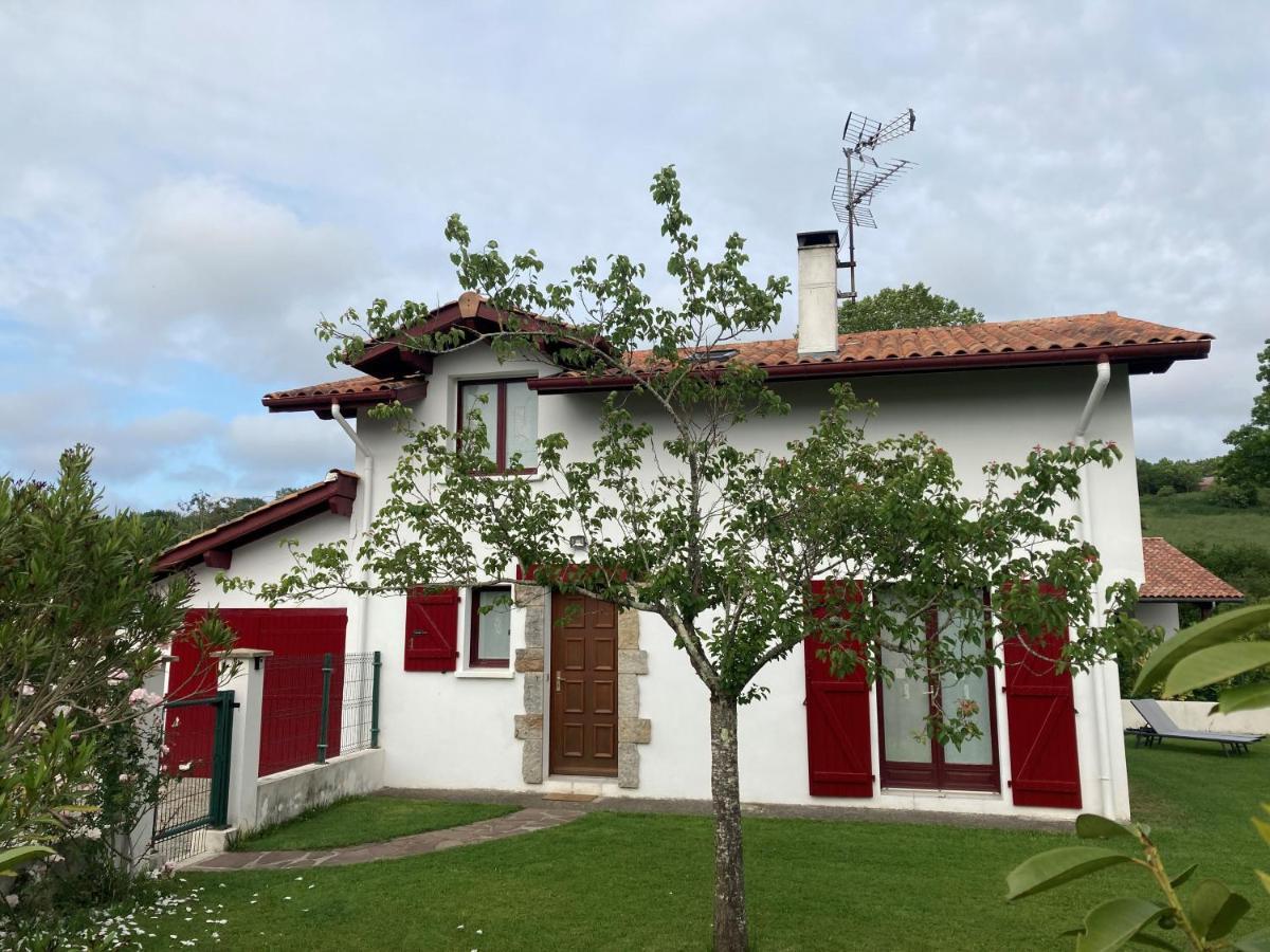 Maison Lore Mendi Elbarron Saint-Pée-sur-Nivelle Exterior foto